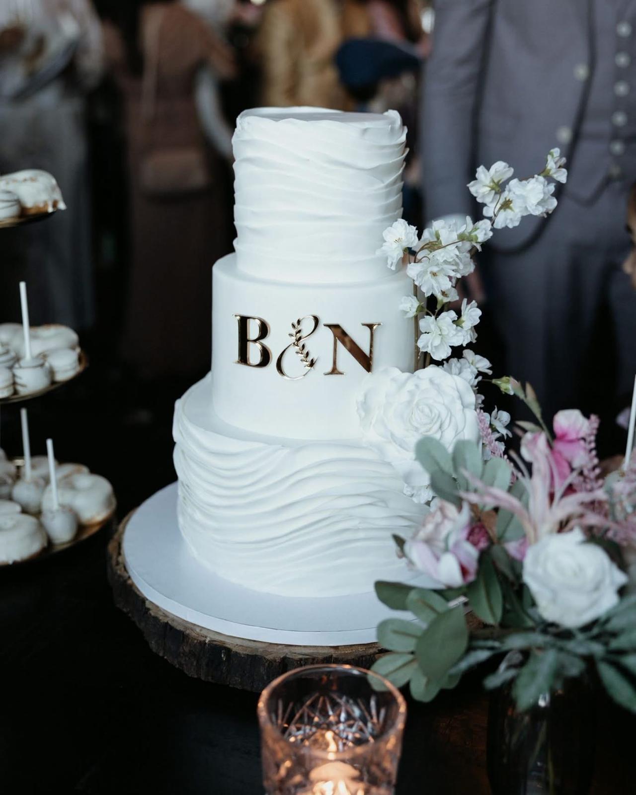 Gepersonaliseerde caketopper met initialen